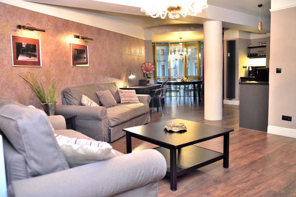 Apartment Golden Central Apartamenty W Centrum By Stayly *